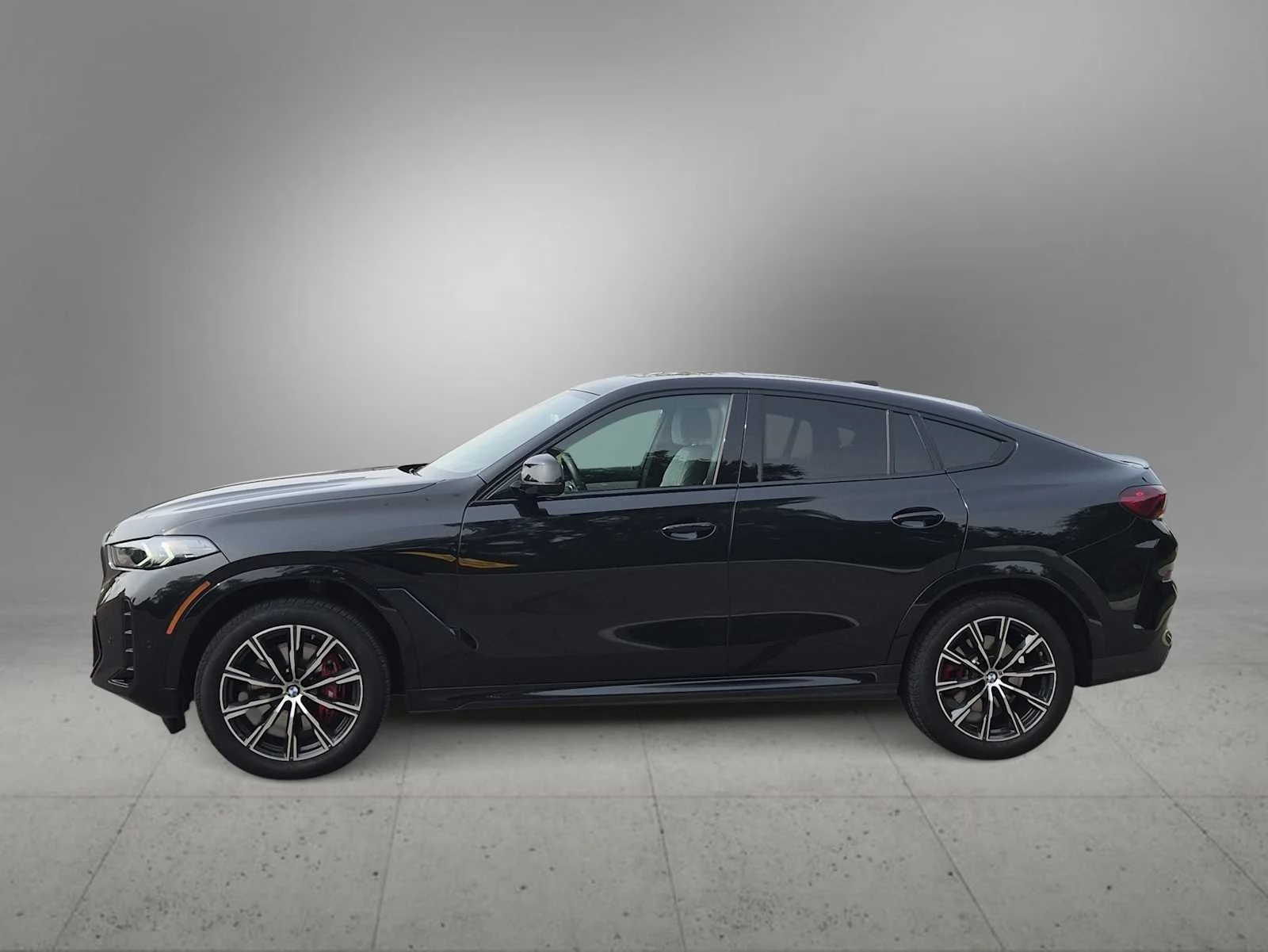 New 2026 Black Sapphire Metallic BMW xDrive40i image 5