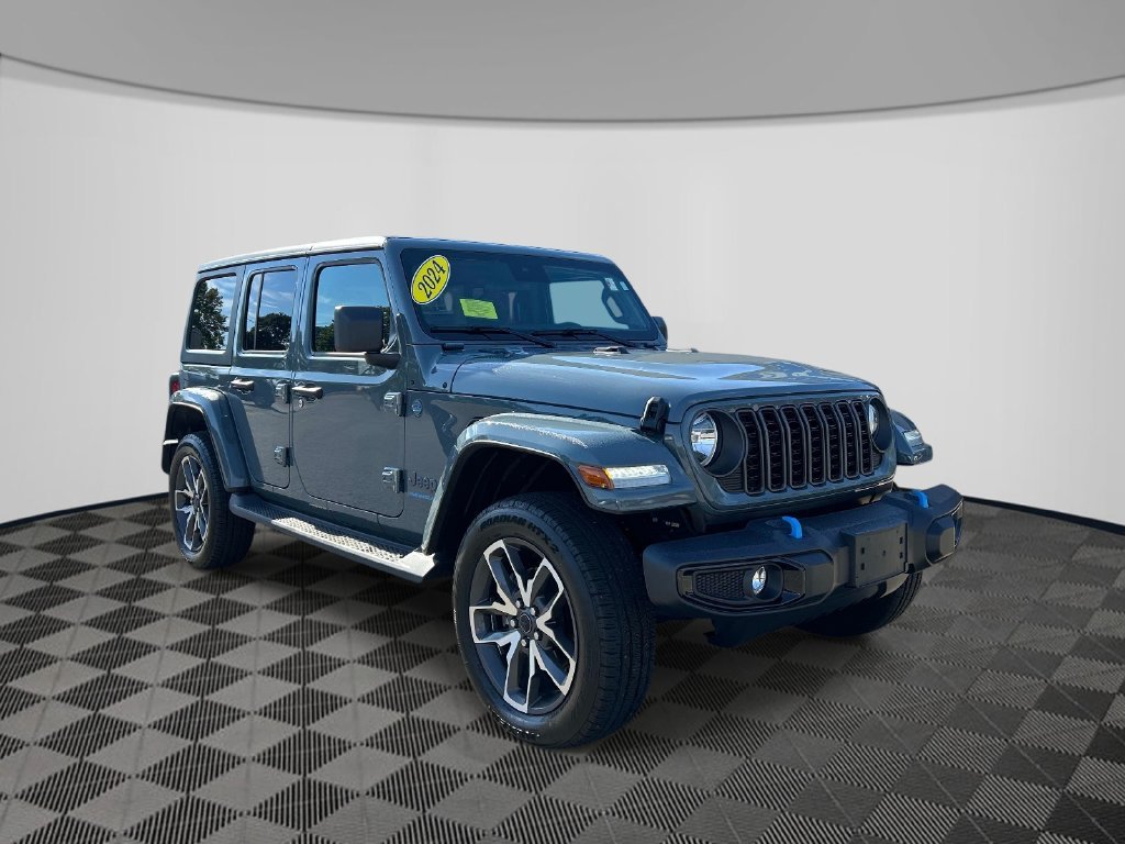 Used 2024 Gray Jeep Sport S 4xe image 7