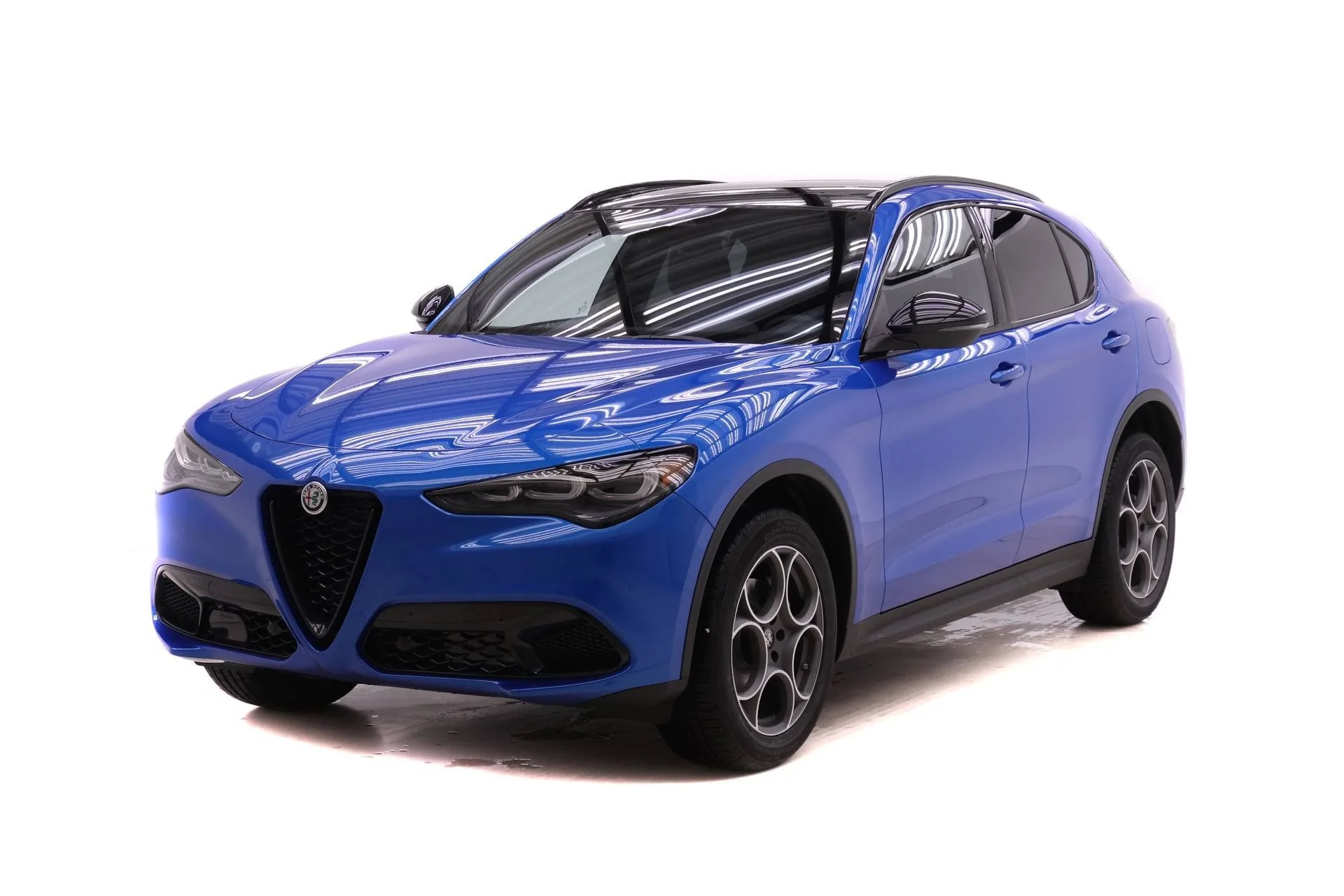 New 2026 Misano Blue Metallic Exterior Paint Alfa Romeo Base image 2