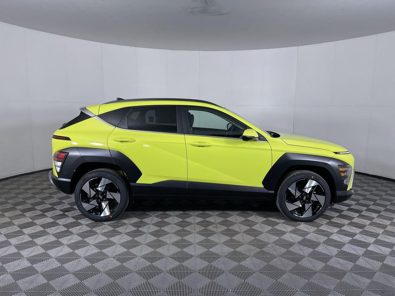 New 2026 Neoteric Yellow Hyundai Limited AWD image 4