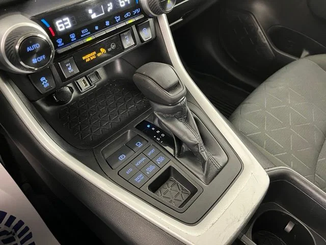 Used 2022 Blue Toyota XLE image 33