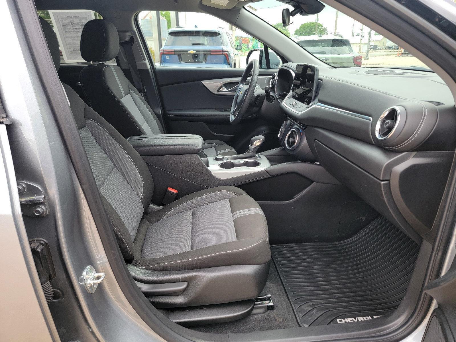 2025 Chevrolet Blazer 2LT - Photo 24