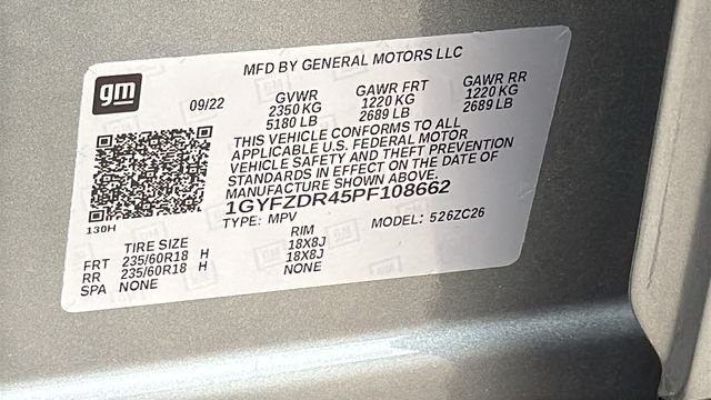 Used 2023 Silver Metallic Cadillac Premium Luxury image 30