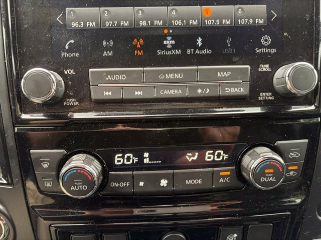 Used 2024 White Nissan PRO-4X image 33