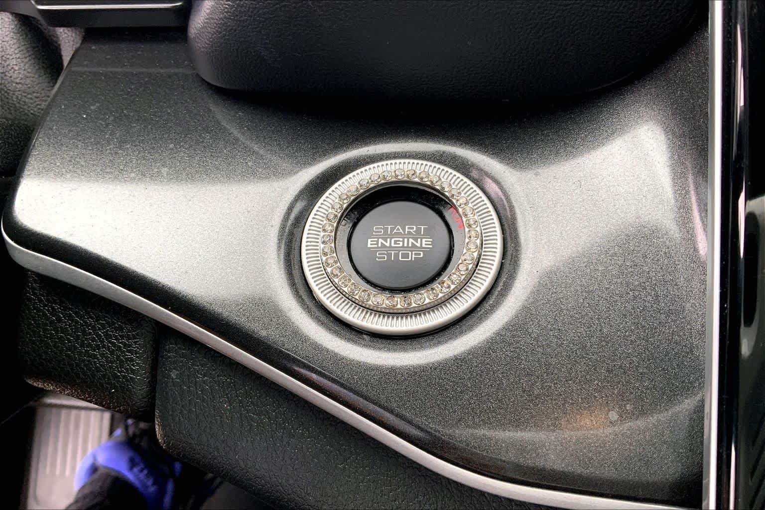 Used 2022 Bright White Clearcoat Jeep Altitude image 47