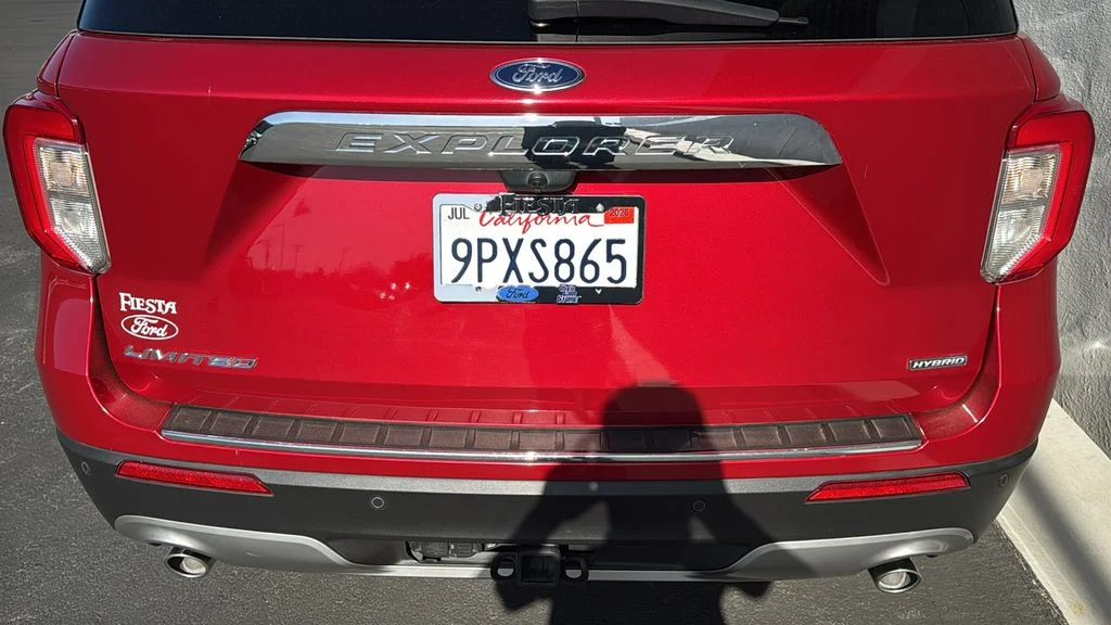 Used 2021 Red Ford Limited image 7