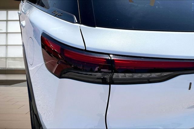 Used 2026 Black INFINITI Autograph image 31
