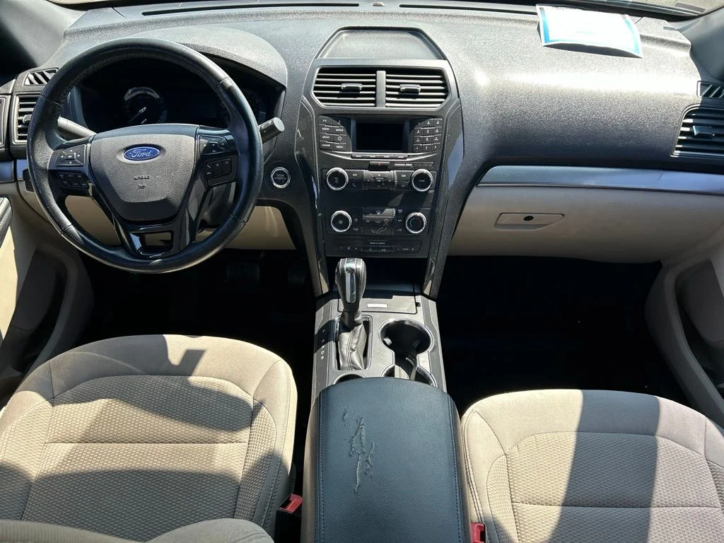 Used 2018 Oxford White Ford XLT image 20