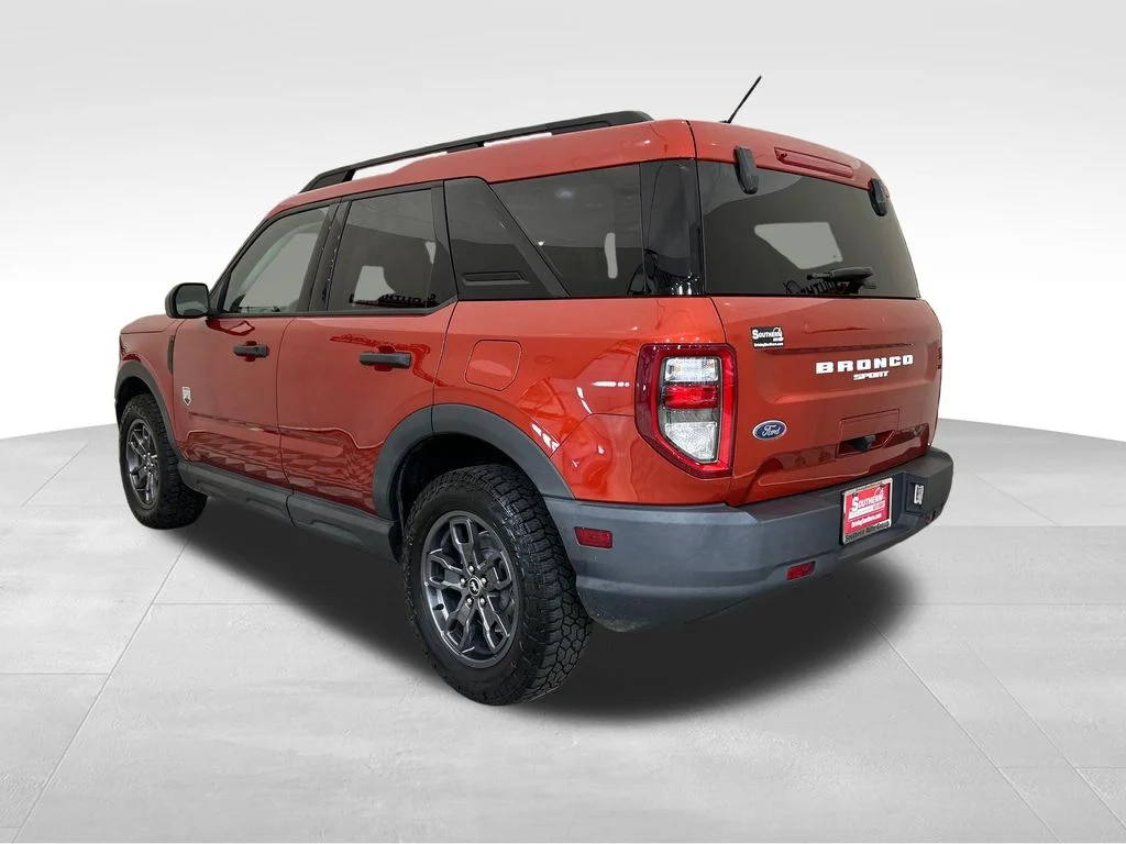 Used 2022 Red Ford Big Bend image 3
