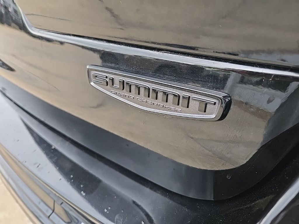 Used 2024 Black Jeep Summit image 23