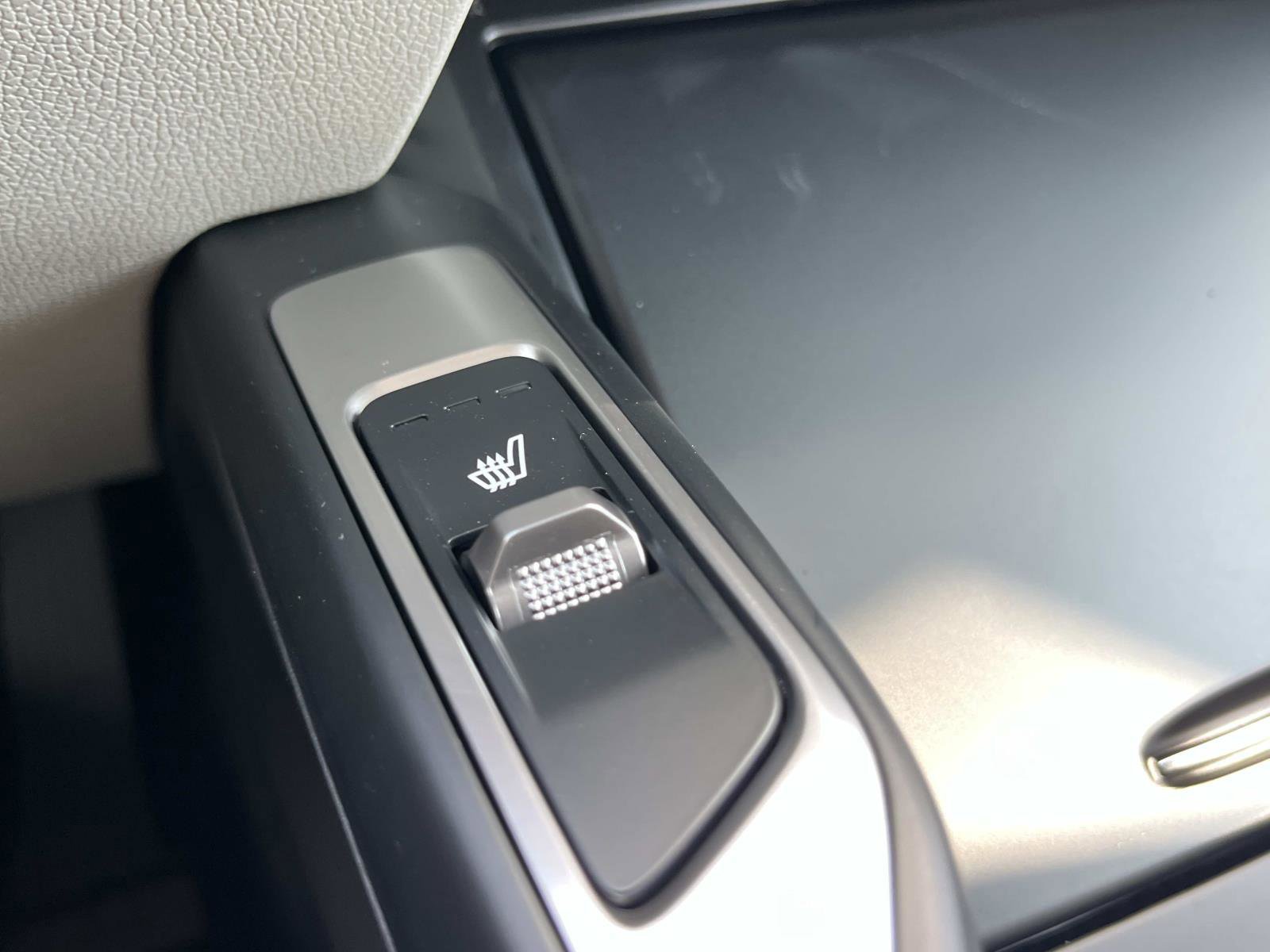 New 2026 Interstellar Gray Kia EX image 32