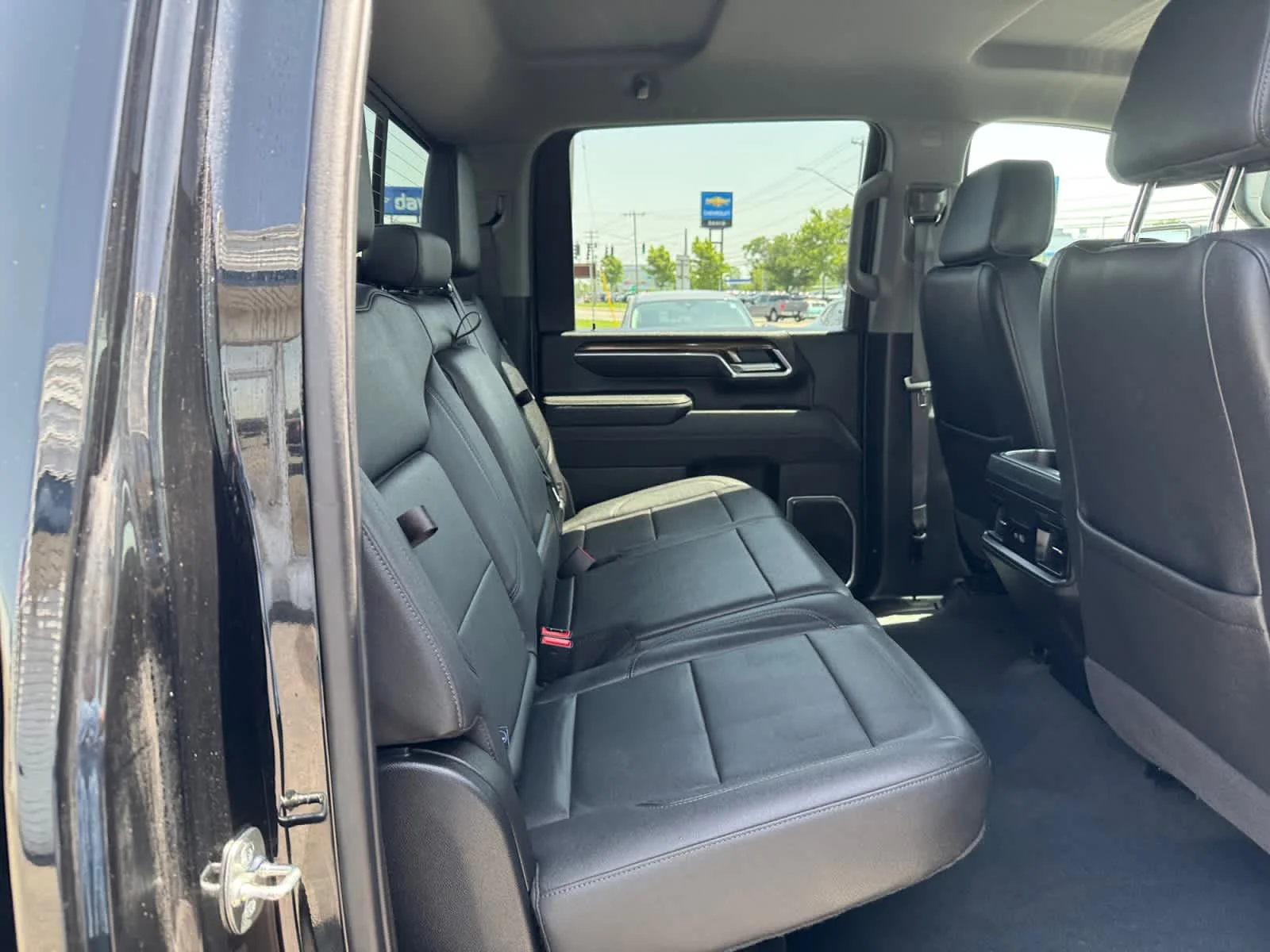 Used 2025 Black Chevrolet LT image 23