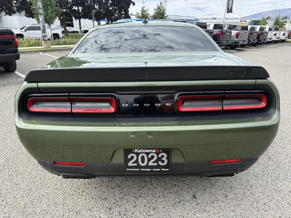 Used 2023 Green Dodge Srt Hellcat image 5