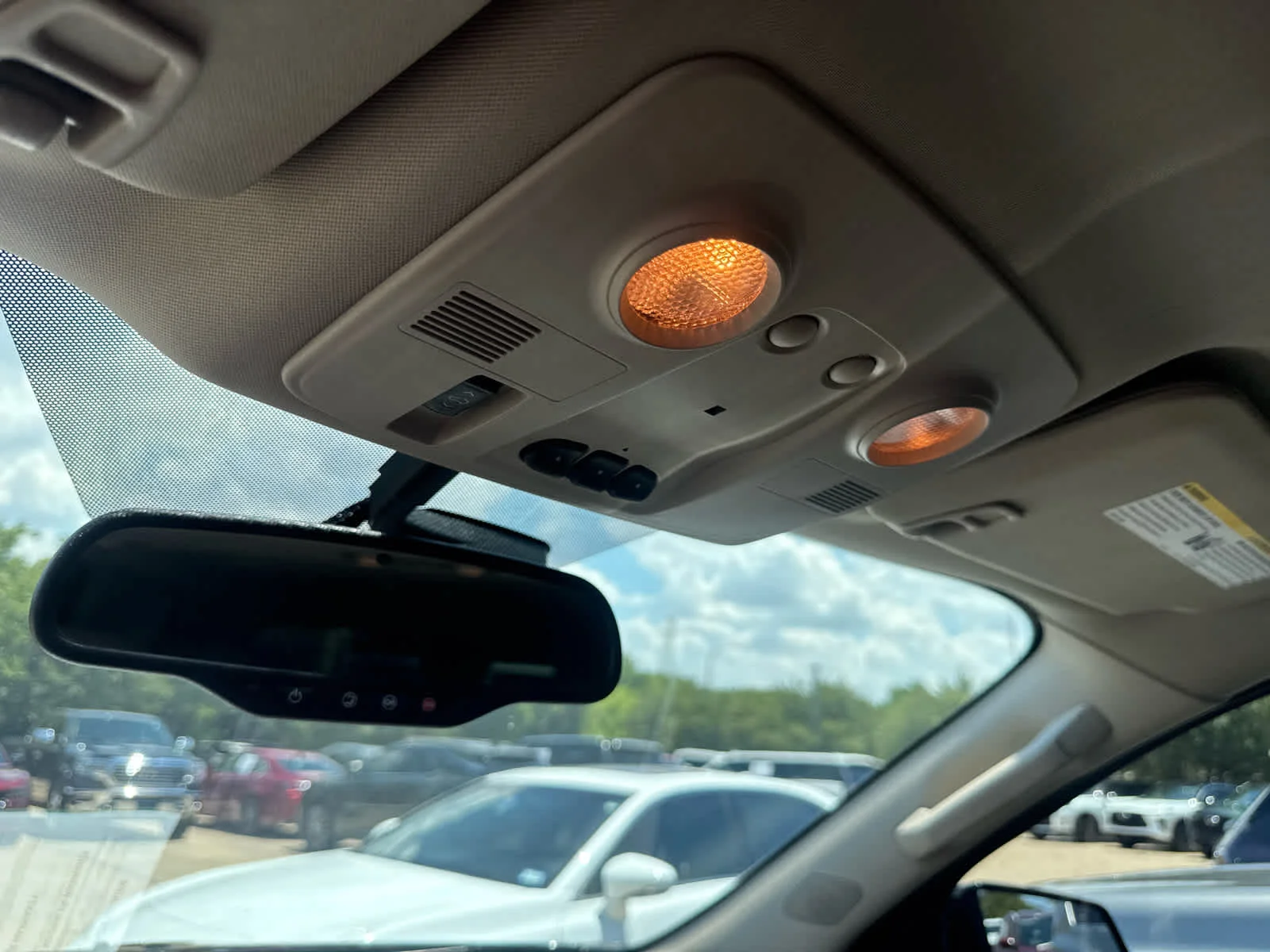 Used 2016 Ebony Twilight Metallic GMC Denali image 13