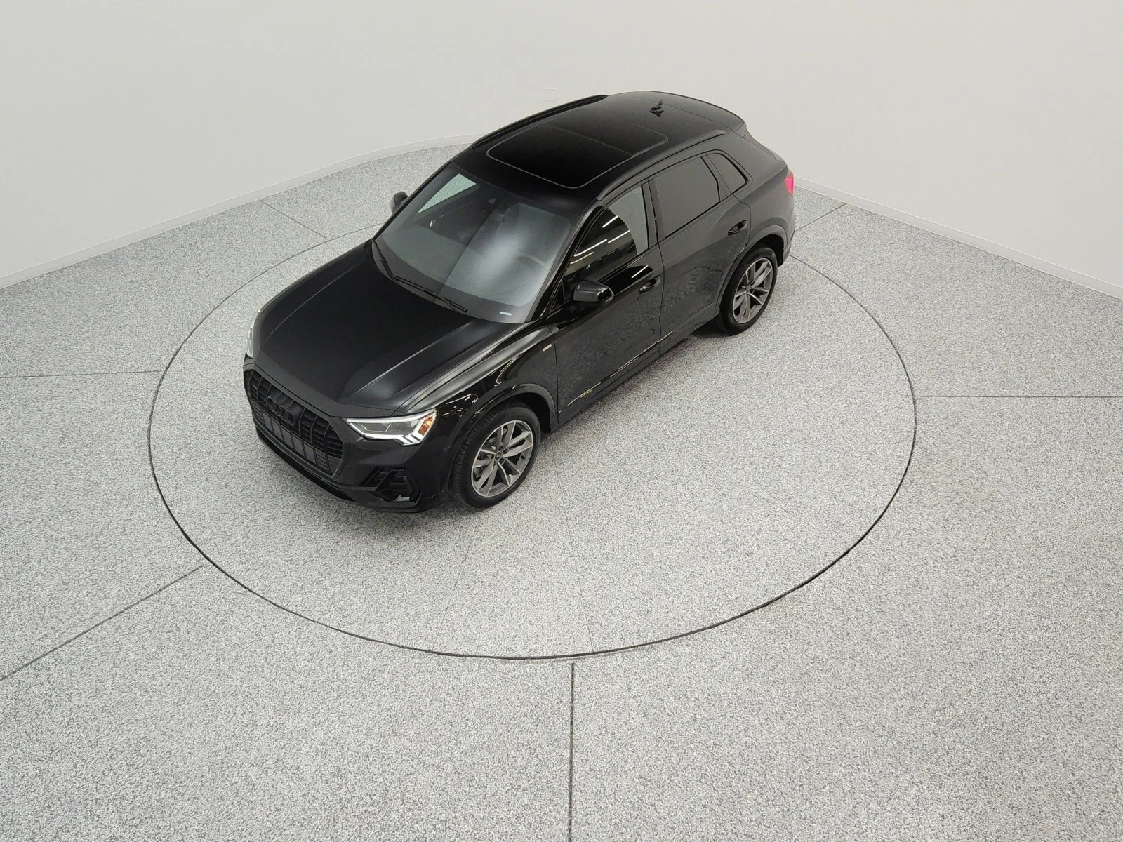Used 2025 Mythos Black Metallic Audi S line Premium image 9