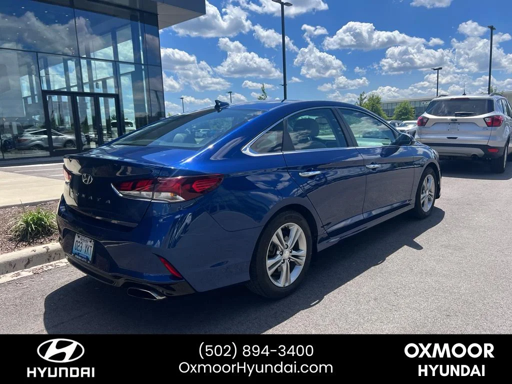 Used 2018 Lakeside Blue Hyundai SEL image 12