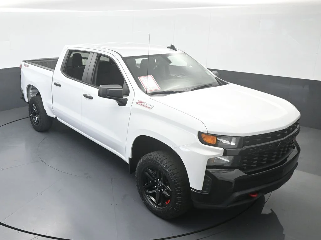 Used 2021 Summit White Chevrolet Custom Trail Boss image 57