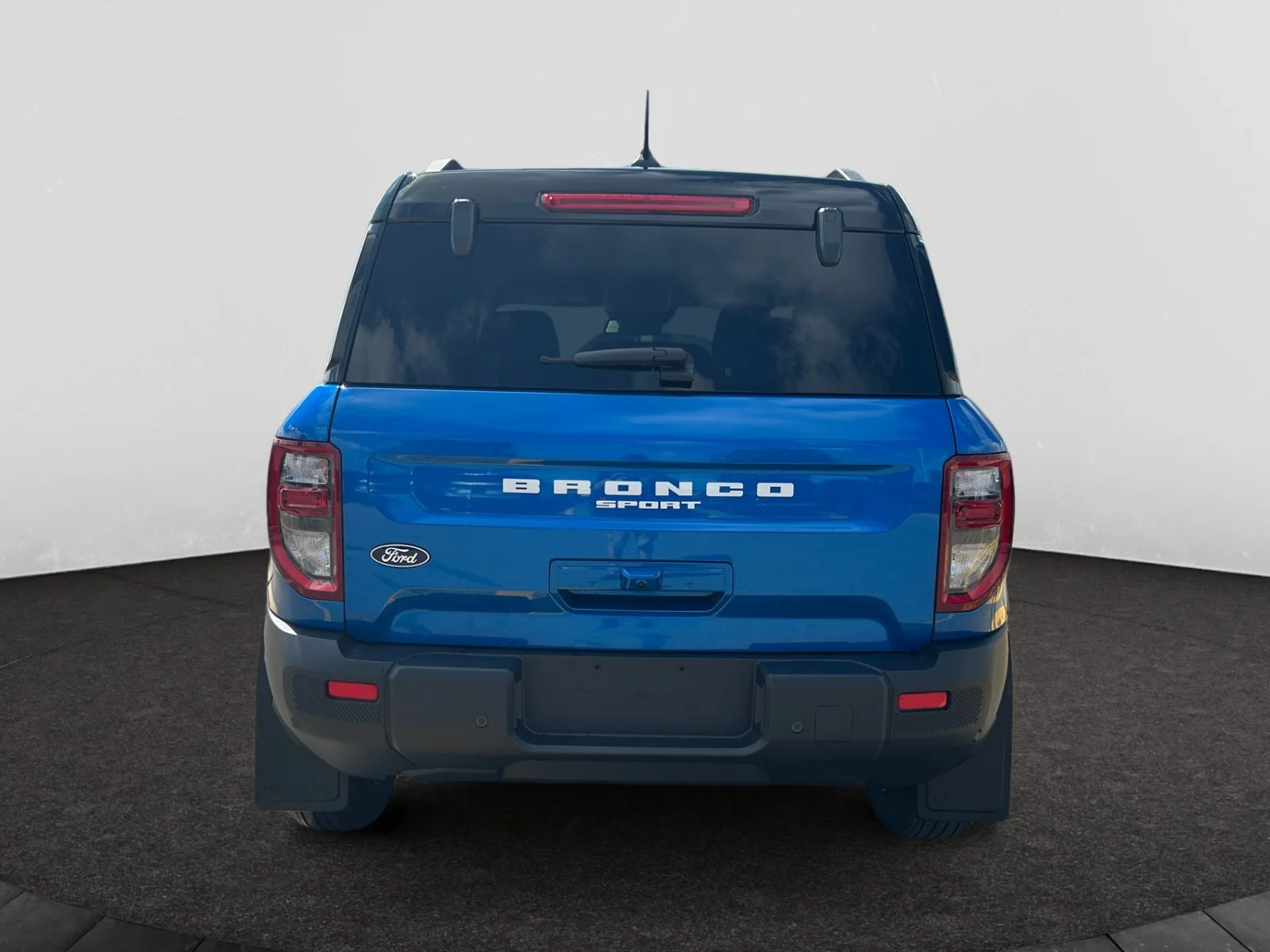 New 2026 Velocity Blue Metallic Ford Outer Banks image 4