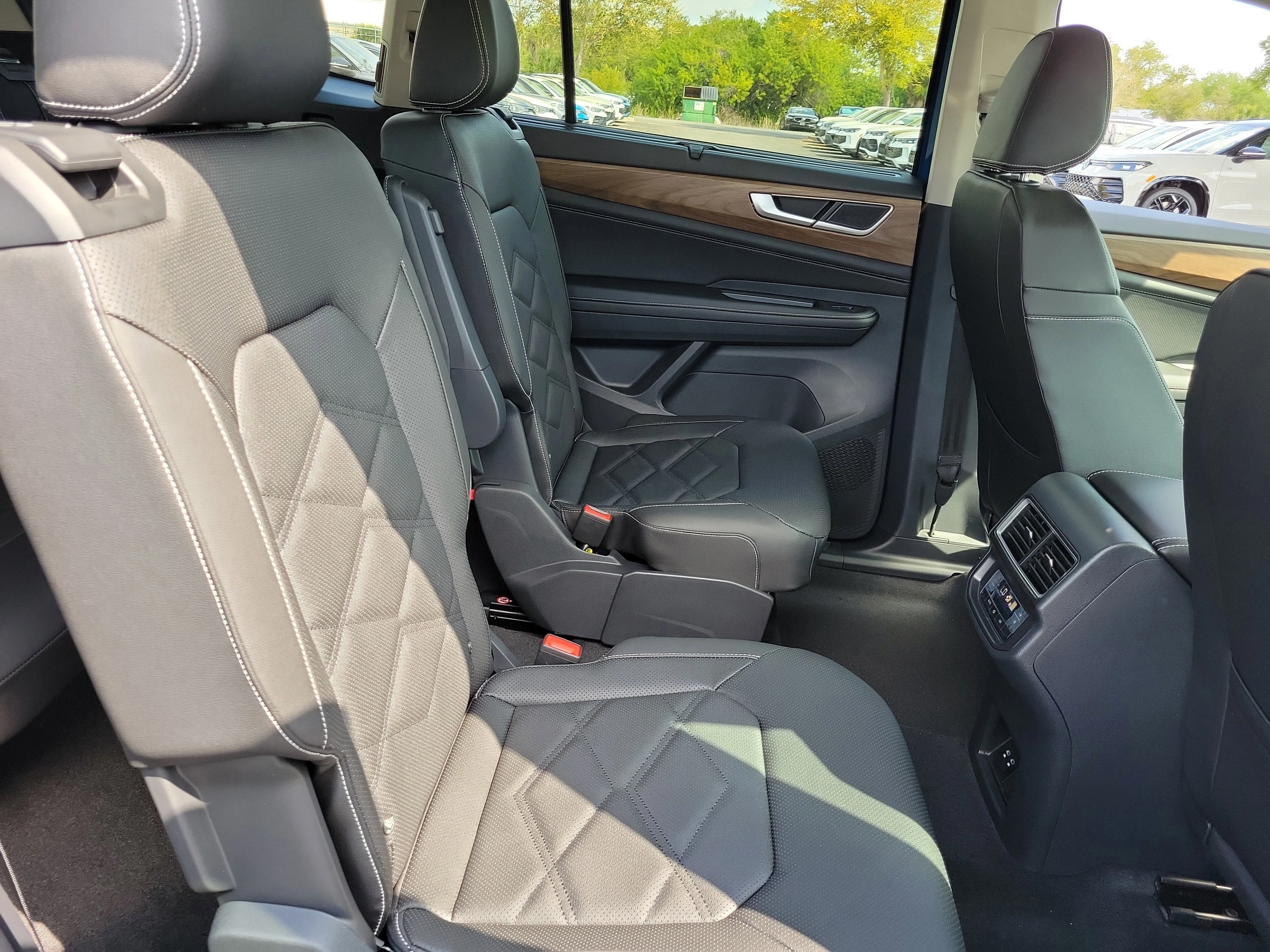 New 2026 Blue Volkswagen 2.0T SE w/Technology image 10