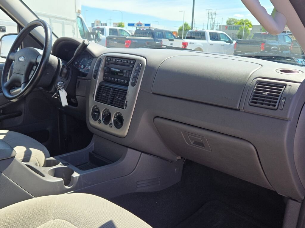 Used 2005  Ford XLT image 7