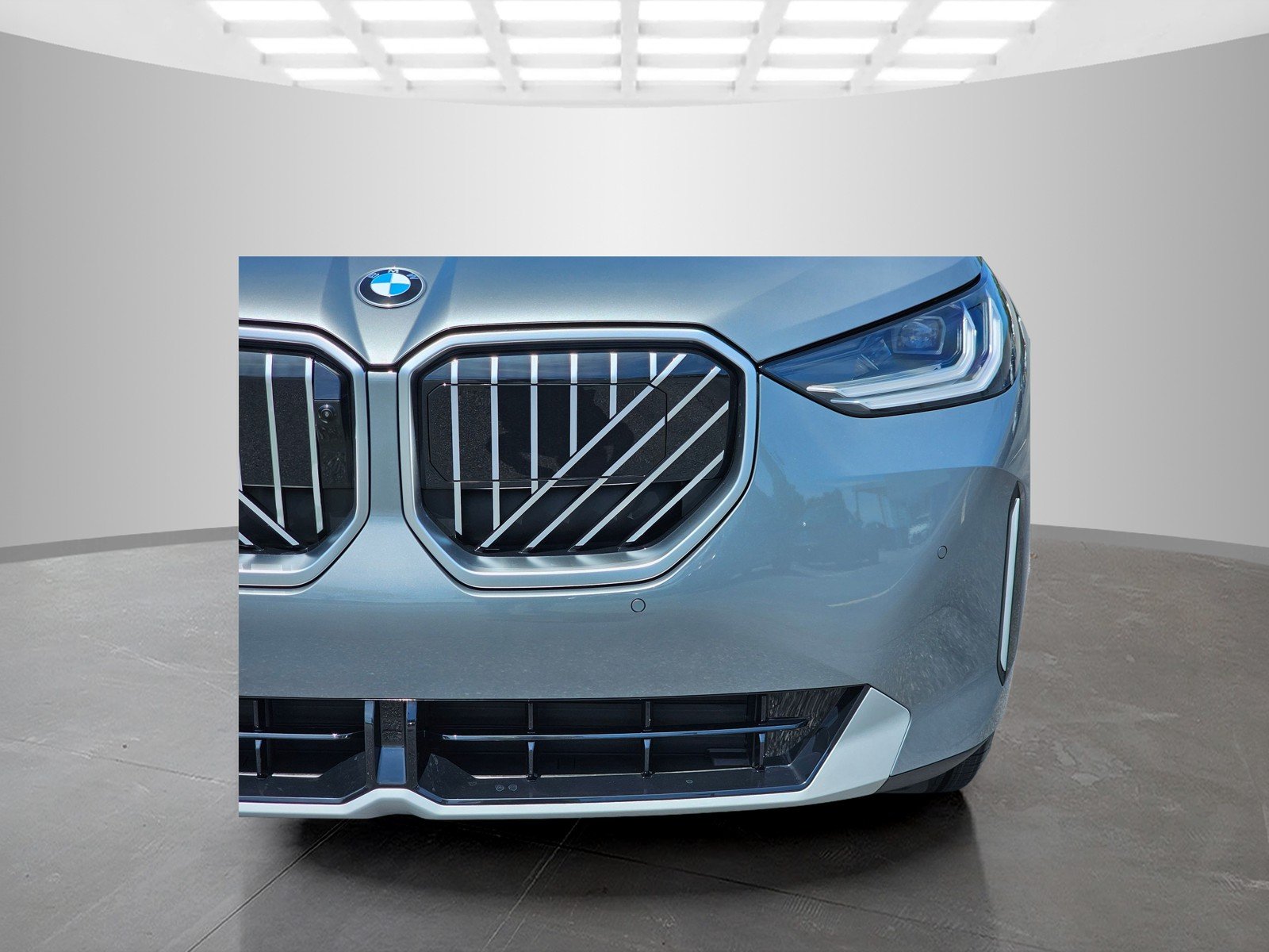 2026 BMW X3 30 - Photo 9