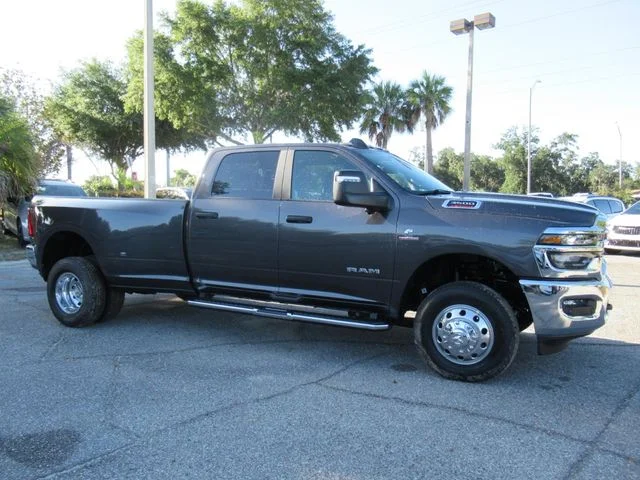 New 2026 Granite Crystal Metallic Clear-Coat Exterior Paint RAM Big Horn image 2