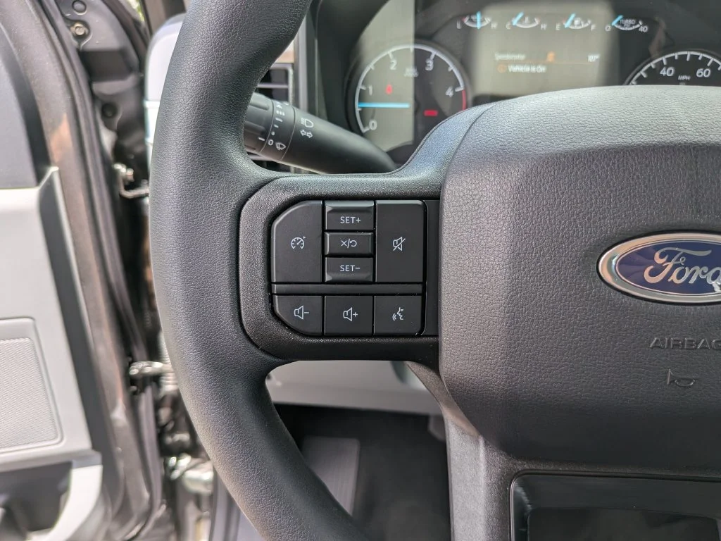New 2026 Gray Ford XL image 28
