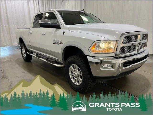 2016 RAM 2500 Laramie 4X4 Crew Cab SWB's photo