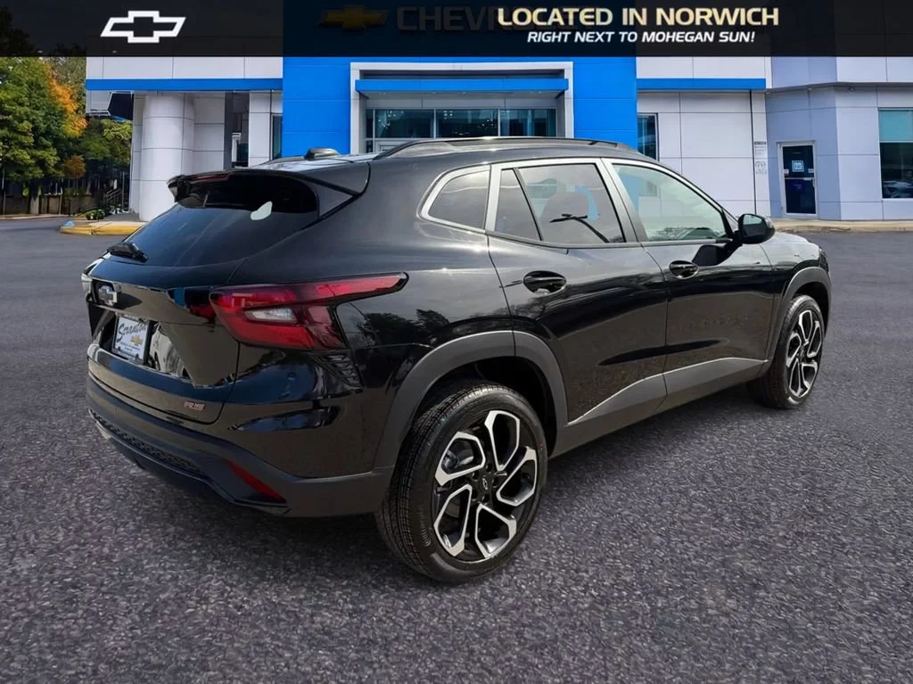 New 2026 Mosaic Black Metallic Chevrolet 2RS image 32