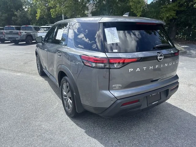 Used 2024 Gray Nissan S image 7