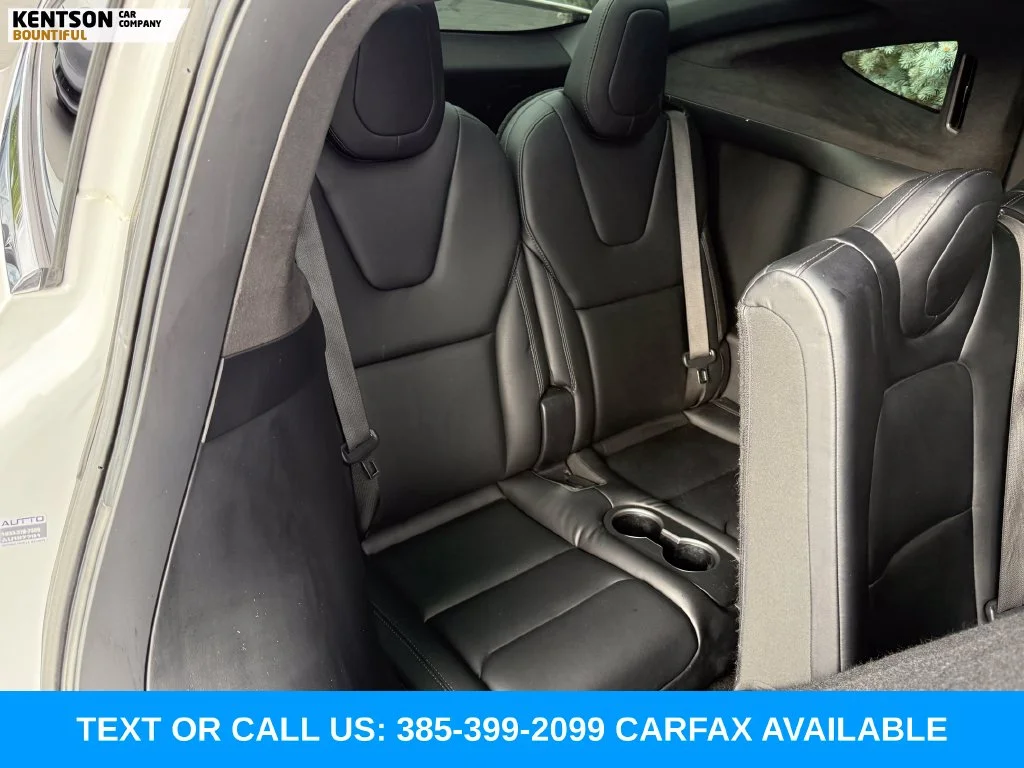 Used 2020 White Tesla Long Range image 34