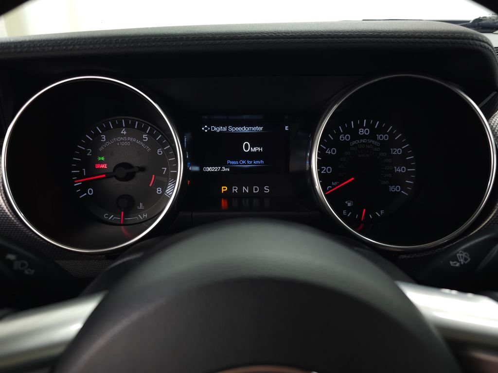 Used 2019 Oxford White Ford GT image 20