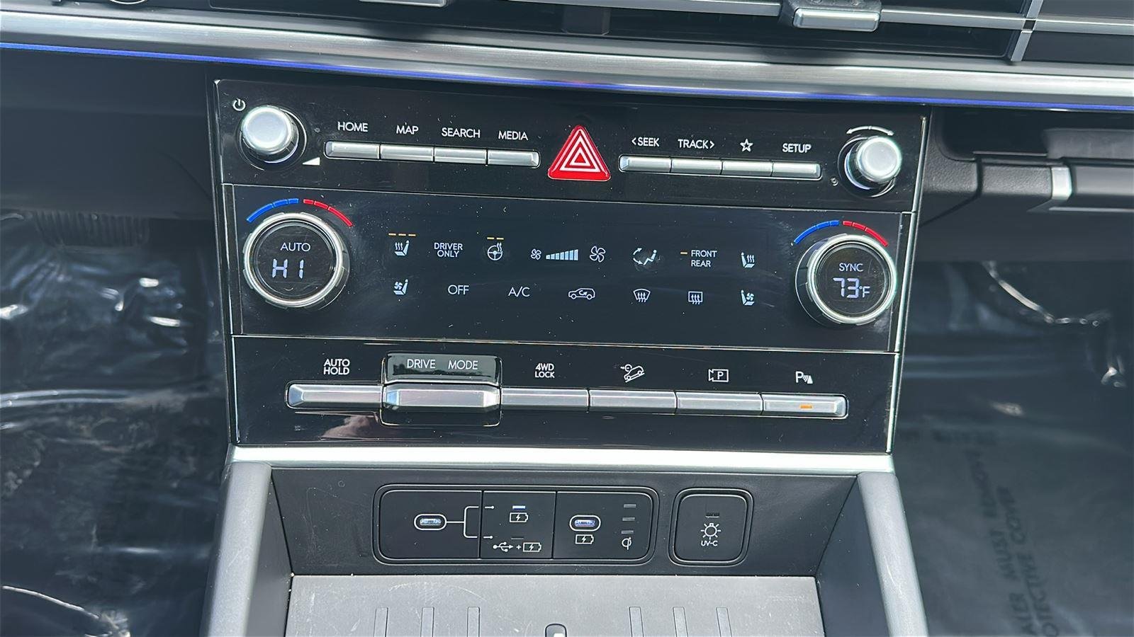 New 2025 Shimmering Silver Hyundai Limited image 26