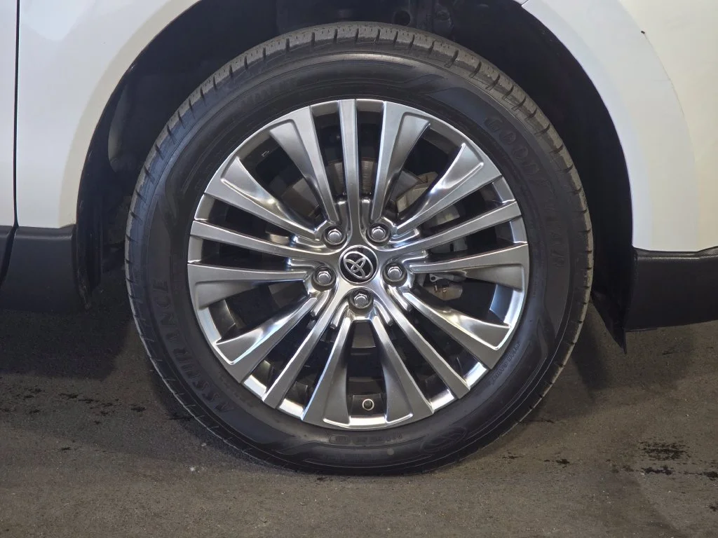 Used 2022 White Toyota Limited image 4