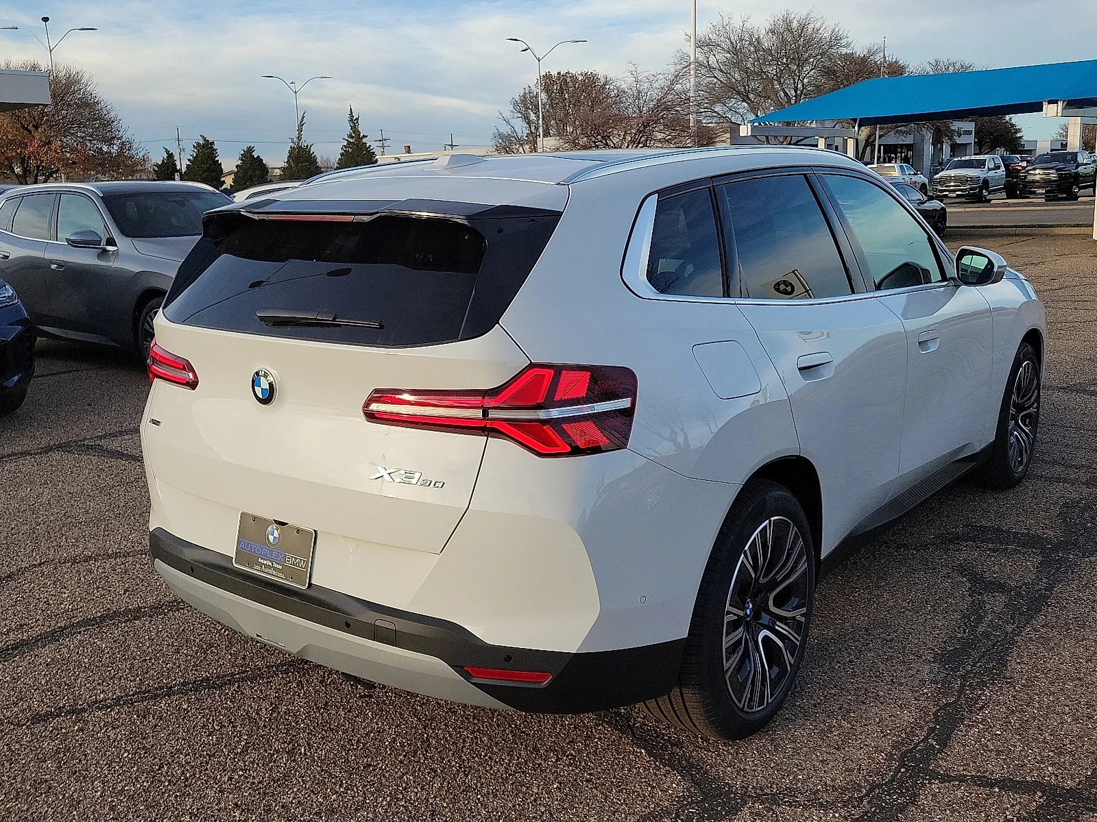 New 2026 Alpine White BMW 30 xDrive All-Wheel Drive Sports Activity Vehicle image 4