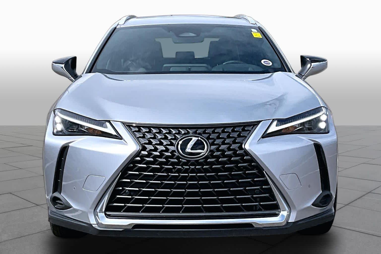 Used 2025 Iridium Lexus Premium image 4