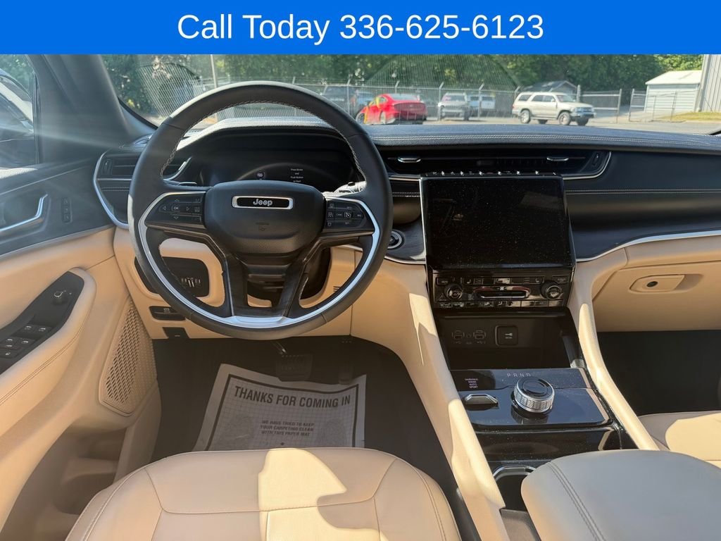 Used 2023 White Jeep Limited image 12