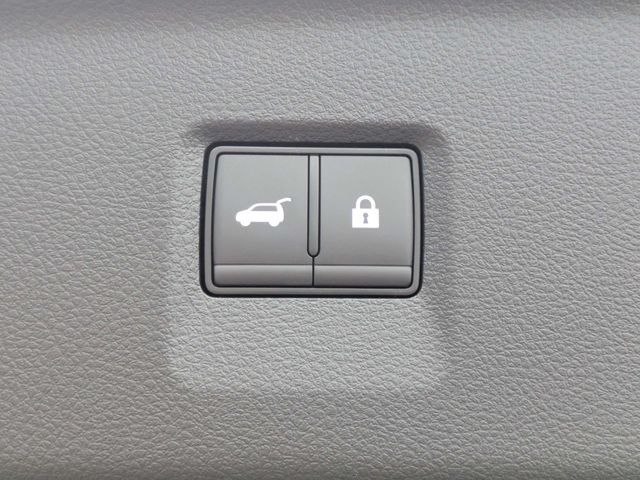 Used 2027 Gray INFINITI LUXE image 13