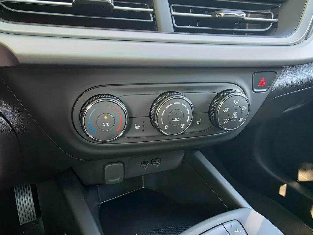 Used 2025 Sterling Gray Metallic Chevrolet 1RS image 24