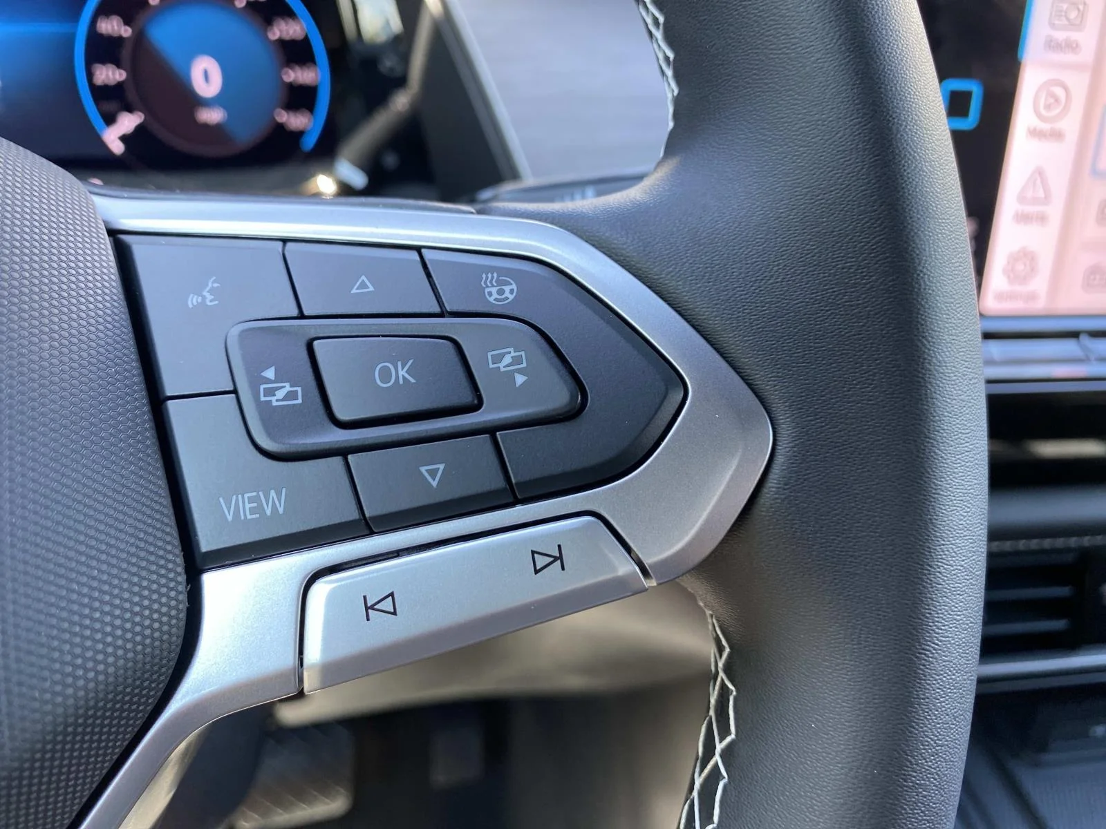 New 2026 Pure Gray Volkswagen 2.0T SE w/Technology 4MOTION image 14