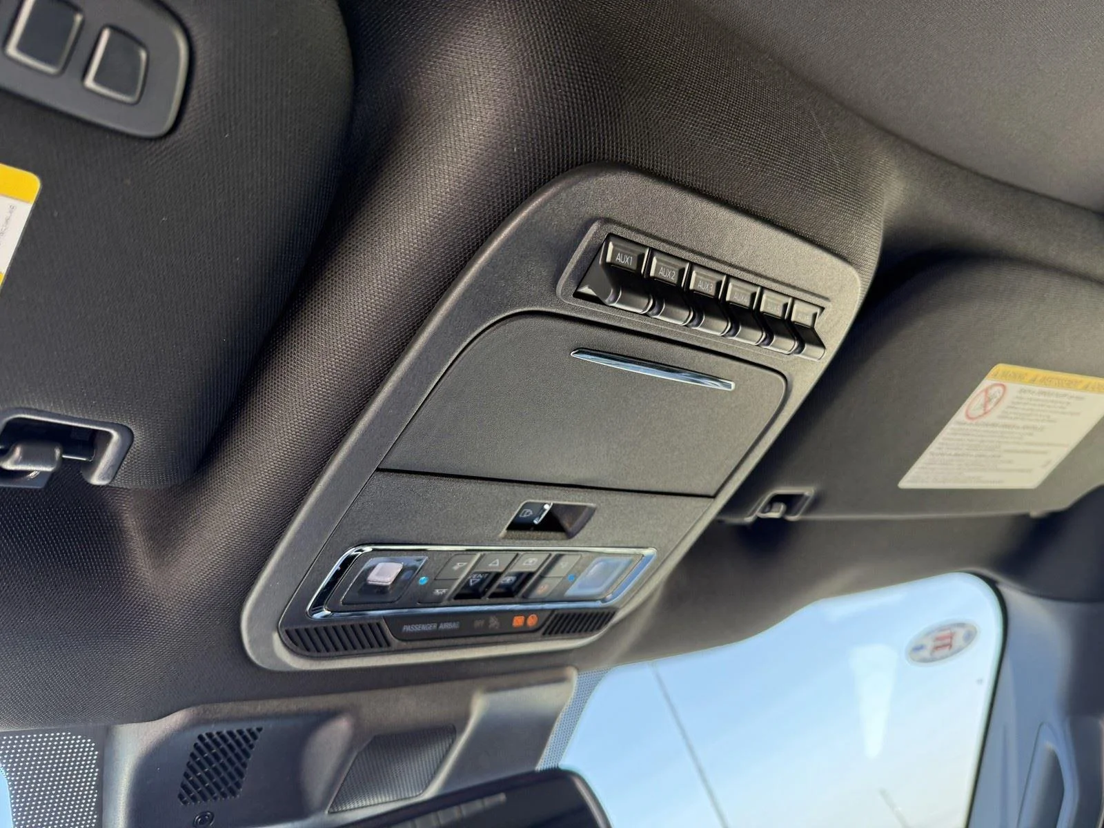 New 2026 Carbonized Gray Metallic Ford F-250® Platinum® image 29
