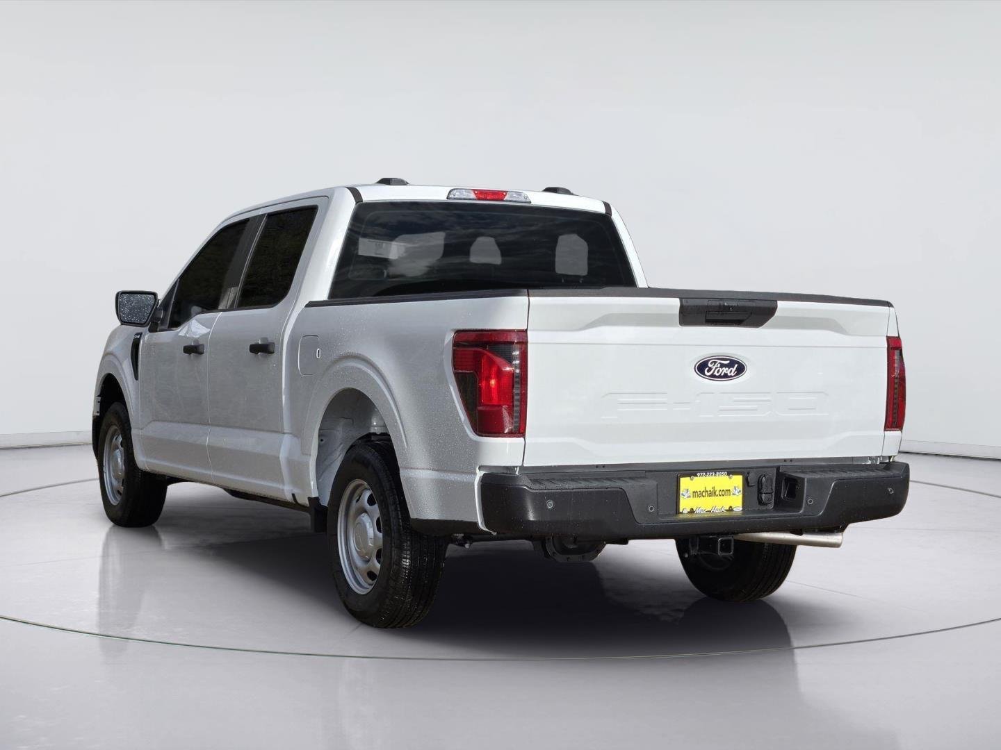 New 2026 Oxford White Ford XL image 3