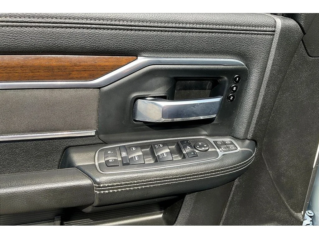 Used 2024  Ram Laramie image 17