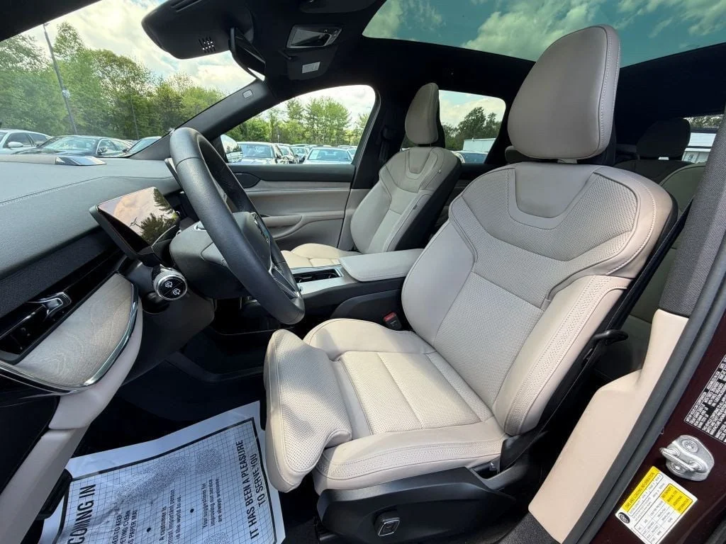 Used 2025 Mulberry Metallic Volvo Twin Motor Ultra 6-Seater w/ Tow Bar Hitch, Cooled Nordico Seats image 13