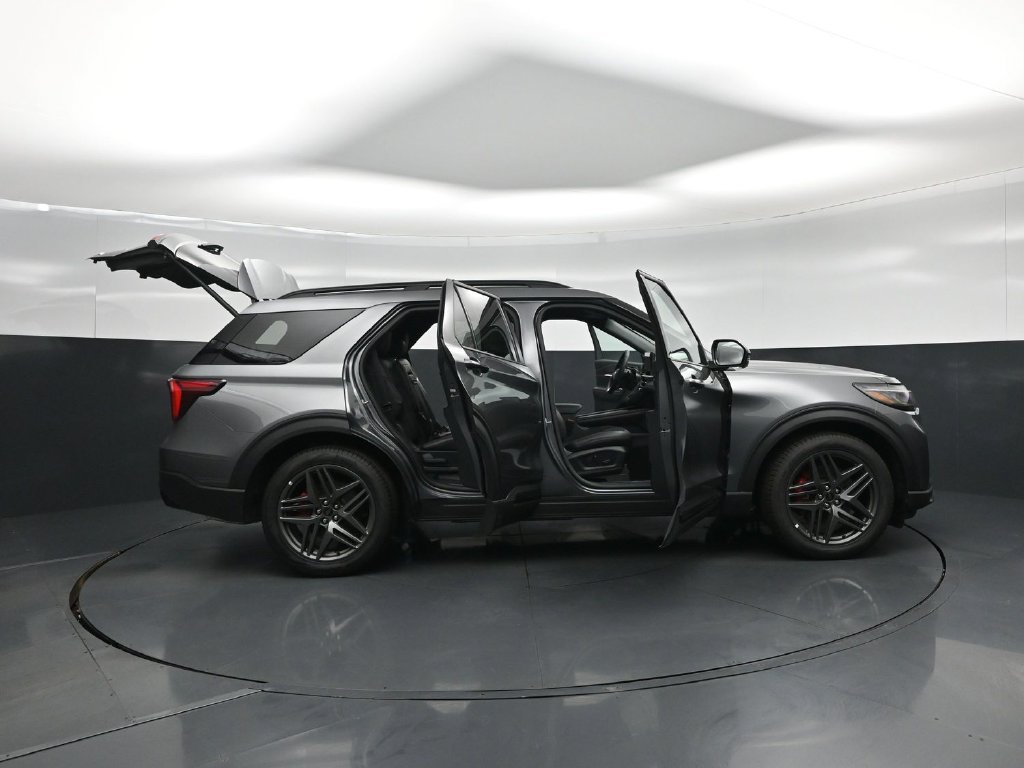 New 2026 Carbonized Gray Metallic Ford ST image 4