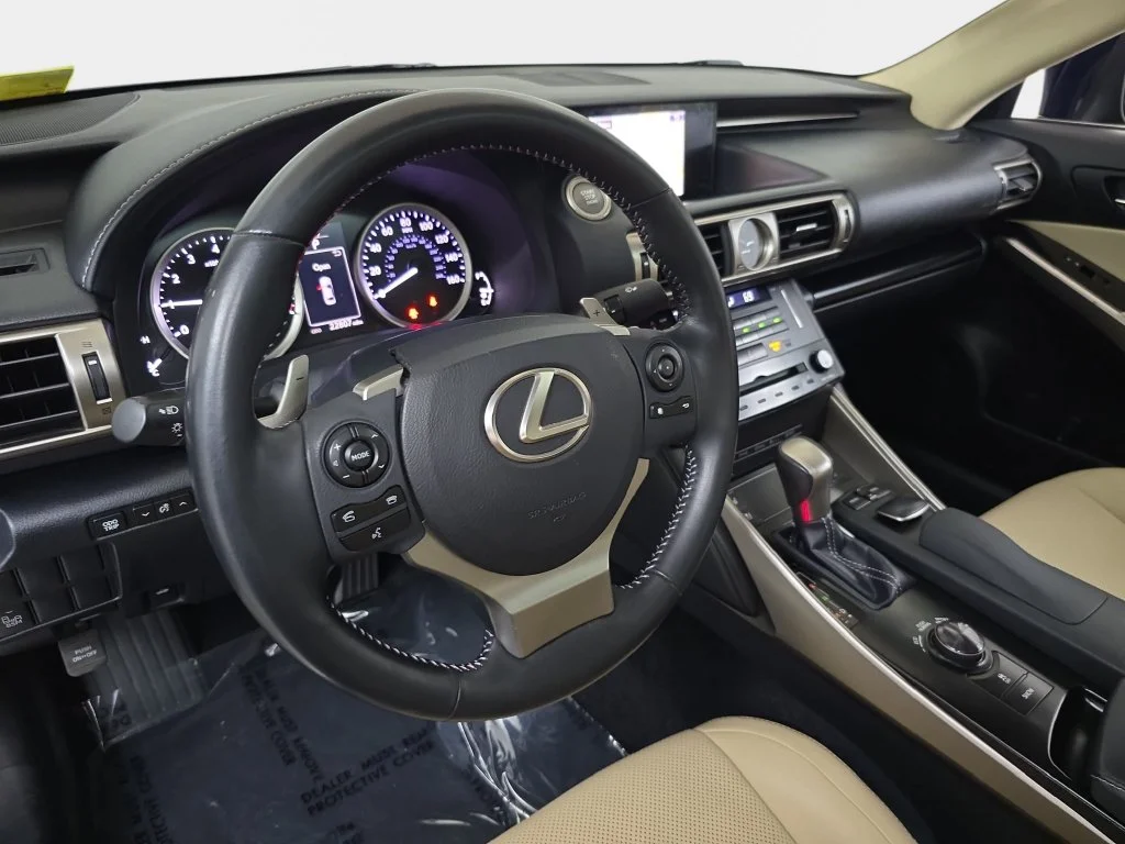 Used 2014 Blue Lexus 350 image 18