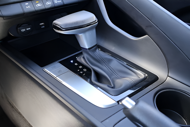 2026 Hyundai Elantra SE - Photo 22