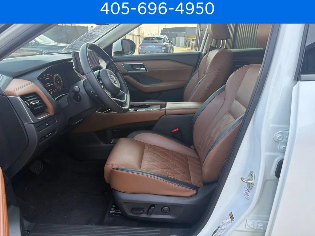 Pre-Owned 2024 Nissan Rogue Platinum