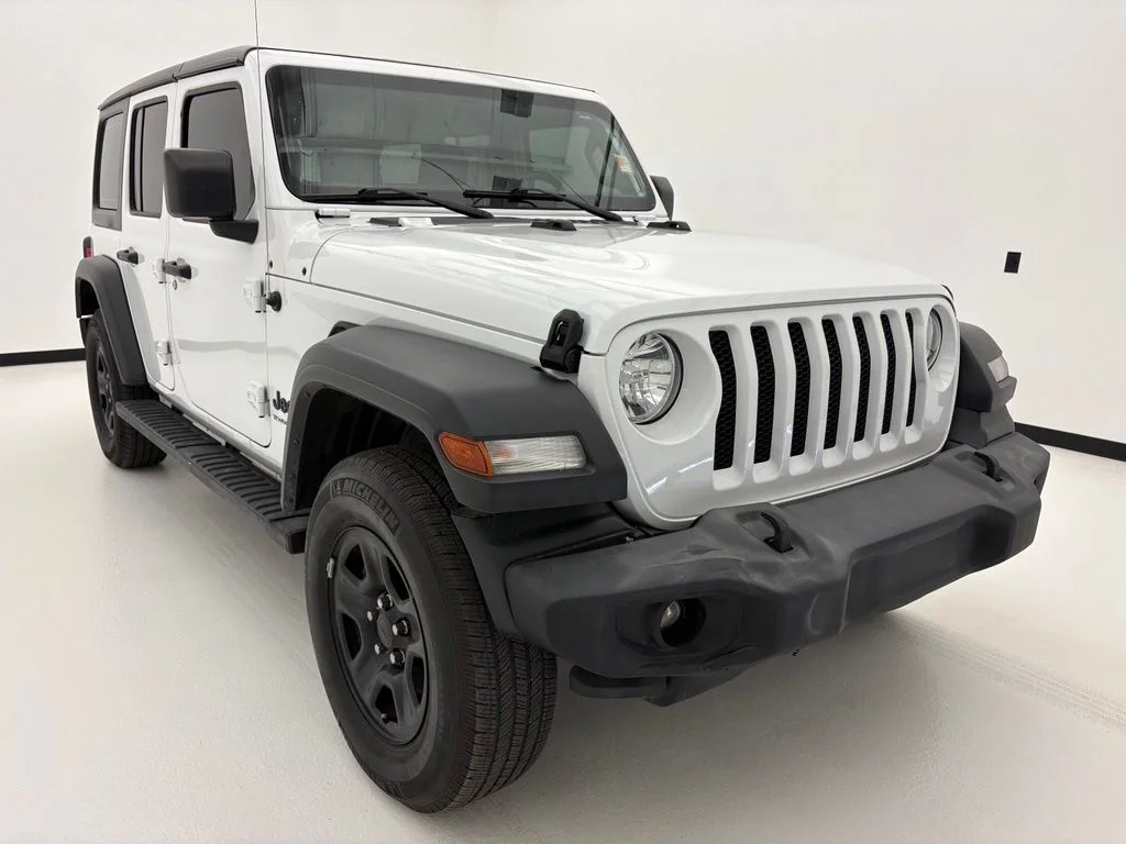 Used 2023 White Jeep Sport image 9