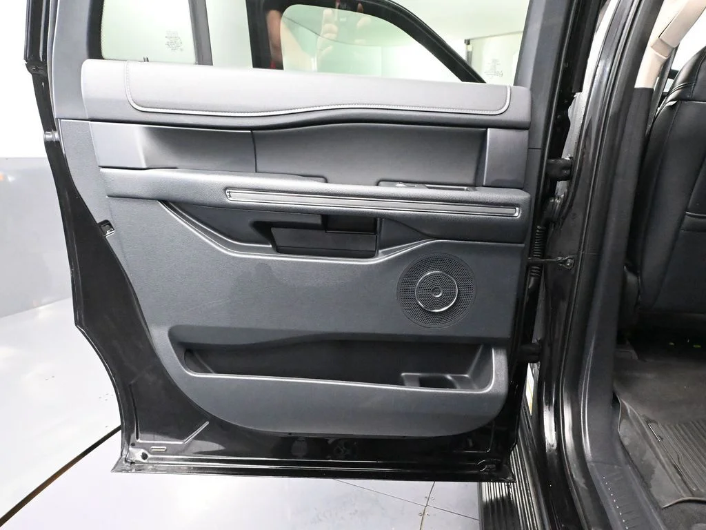 2024 Ford Expedition XLT - Photo 37